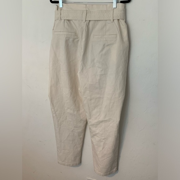 A New Day Ivory High Rise Pleat Front Womens Sz 18 Paper Bag Ankle Pants Belted - Picture 2 of 9